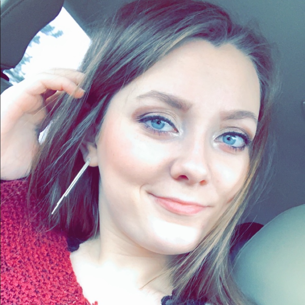 Meet your Posher, Katherine